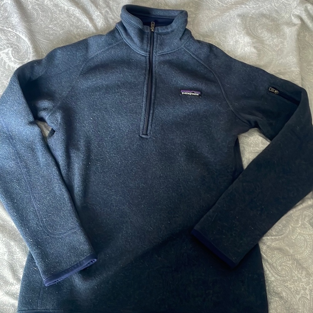 Patagonia quarter zip, Medium, Navy Blue